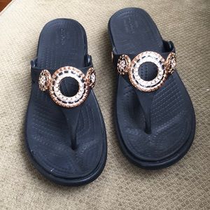 Crocs wedge flip-flop